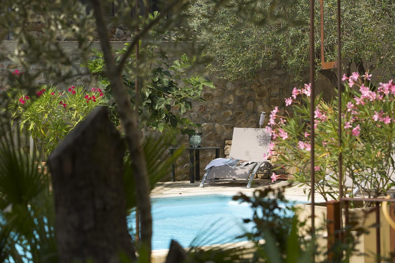 Vallon-Pont-dʼArc Hotel Berneron מראה חיצוני תמונה