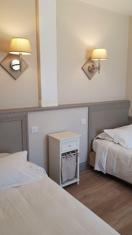 Vallon-Pont-dʼArc Hotel Berneron מראה חיצוני תמונה